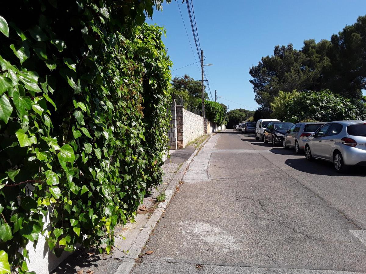 Ferienwohnung Ingrid Mary Nîmes Exterior foto